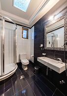 Chateau Rond Boutique Hotel & Spa