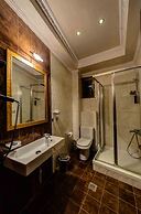 Chateau Rond Boutique Hotel & Spa