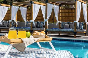 Thalassa Cape Philian Collection