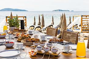 Thalassa Cape Philian Collection