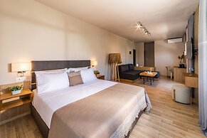 Thalassa Cape Philian Collection