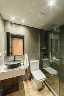 Thalassa Cape Philian Collection