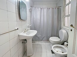 Centrally Located Apartment Near the Obelisco in Buenos Aires Num7826