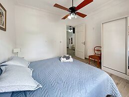 Centrally Located Apartment Near the Obelisco in Buenos Aires Num7826