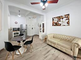 Centrally Located Apartment Near the Obelisco in Buenos Aires Num7826