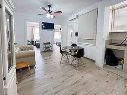 Centrally Located Apartment Near the Obelisco in Buenos Aires Num7826