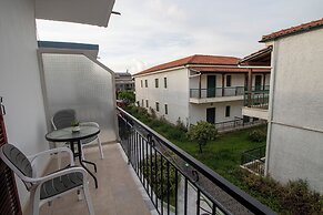 Harrys bar & apartments