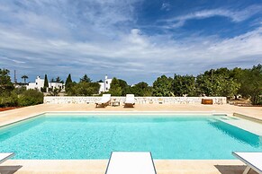 3646 Casal 800 by Perle di Puglia