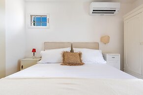 3646 Casal 800 by Perle di Puglia