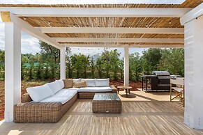 3646 Casal 800 by Perle di Puglia