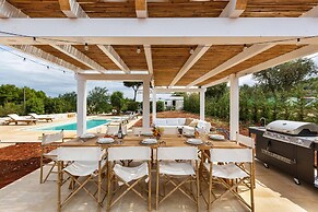 3646 Casal 800 by Perle di Puglia