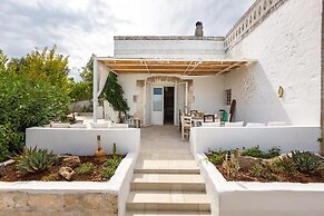 3646 Casal 800 by Perle di Puglia