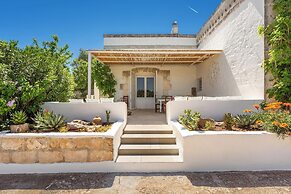 3646 Casal 800 by Perle di Puglia