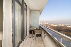 Beige Apartment Poznań by Renters