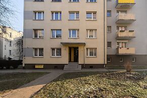 Kościelna Apartment Poznań by Renters