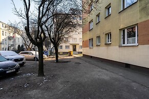 Kościelna Apartment Poznań by Renters