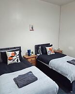 Spacious,luxury, Near City Center, Free Parking