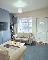 Spacious,luxury, Near City Center, Free Parking