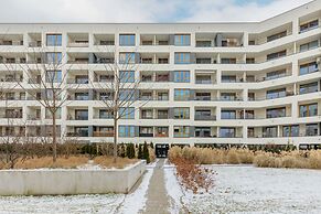 Green Surroundings 2 Bedrooms by Renters