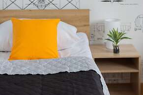 Green Surroundings 2 Bedrooms by Renters