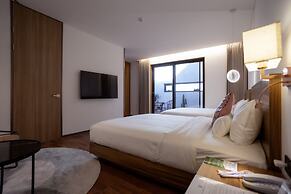 LUEL HOTEL