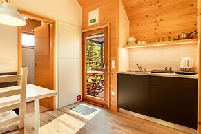 Glamping Mountain Fairy Tale