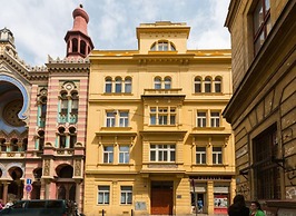 Beautiful Apartment in Prague