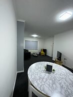 Noormak Nights Luxury 3-bed House in Birmingham