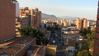 Hotel Torre Primavera Laureles