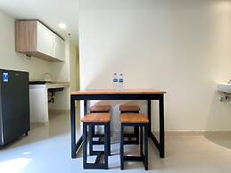 Homey And Minimalist 2Br At Meikarta Apartment