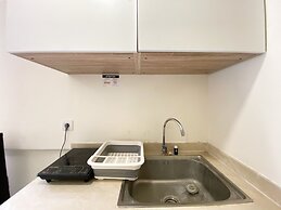 Homey And Minimalist 2Br At Meikarta Apartment
