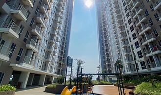 Cozy And Restful Studio Tokyo Riverside Pik 2 Apartment