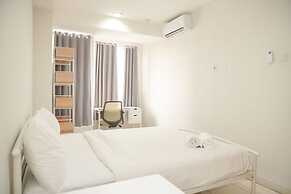 Homey And Minimalist 1Br Cinere Bellevue Suites Apartment