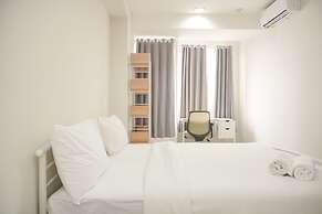 Homey And Minimalist 1Br Cinere Bellevue Suites Apartment