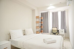 Homey And Minimalist 1Br Cinere Bellevue Suites Apartment