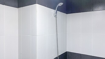 Homey And Minimalist 1Br Cinere Bellevue Suites Apartment