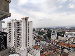 Best Location 1Br Without Living Room Apartment Braga City Walk