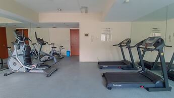 Modern And Homey 2Br At Mt Haryono Square Apartment