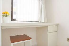 Nice And Simply Look Studio Transpark Cibubur Apartment