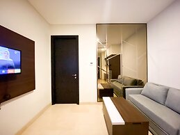 Elegant And Comfort 1Br Sudirman Suites Apartment