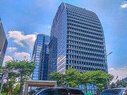 Best Spacious And Nice 2Br At L'Avenue Pancoran Apartment