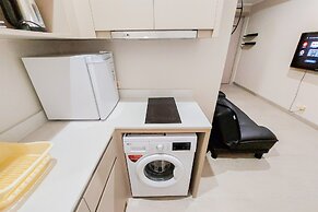 Modern And Warm 2Br At Menara Jakarta Kemayoran Apartment