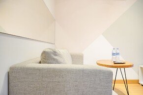 Homey And Nice 1Br At The Mansion Kemayoran Apartment