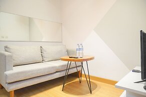 Homey And Nice 1Br At The Mansion Kemayoran Apartment