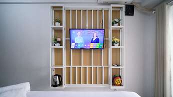 New Studio Apartment With Strategic Location At Suncity Residence