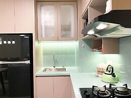 Well Furnished And Comfort 3Br Meikarta Apartment