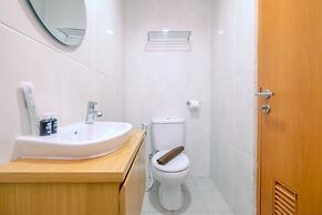 Good Choice And Strategic 2Br Without Living Room Evenciio Apartment