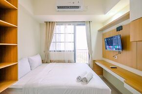 Good Choice And Strategic 2Br Without Living Room Evenciio Apartment