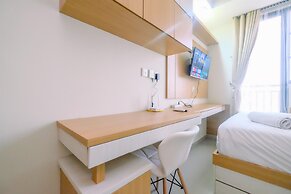 Good Choice And Strategic 2Br Without Living Room Evenciio Apartment