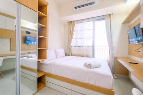 Good Choice And Strategic 2Br Without Living Room Evenciio Apartment